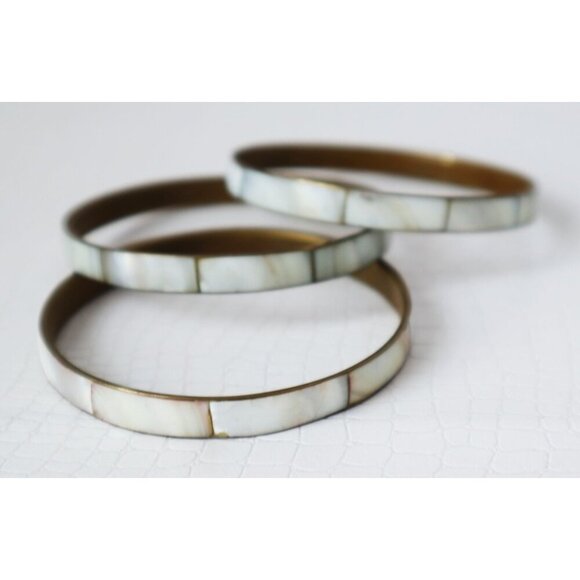 3 Vintage Mother of Pearl Bracelet Bangles Brass - Picture 4 of 4
